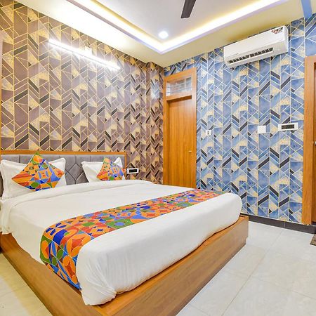 Fabhotel The Castle Inn Udaipur Bagian luar foto