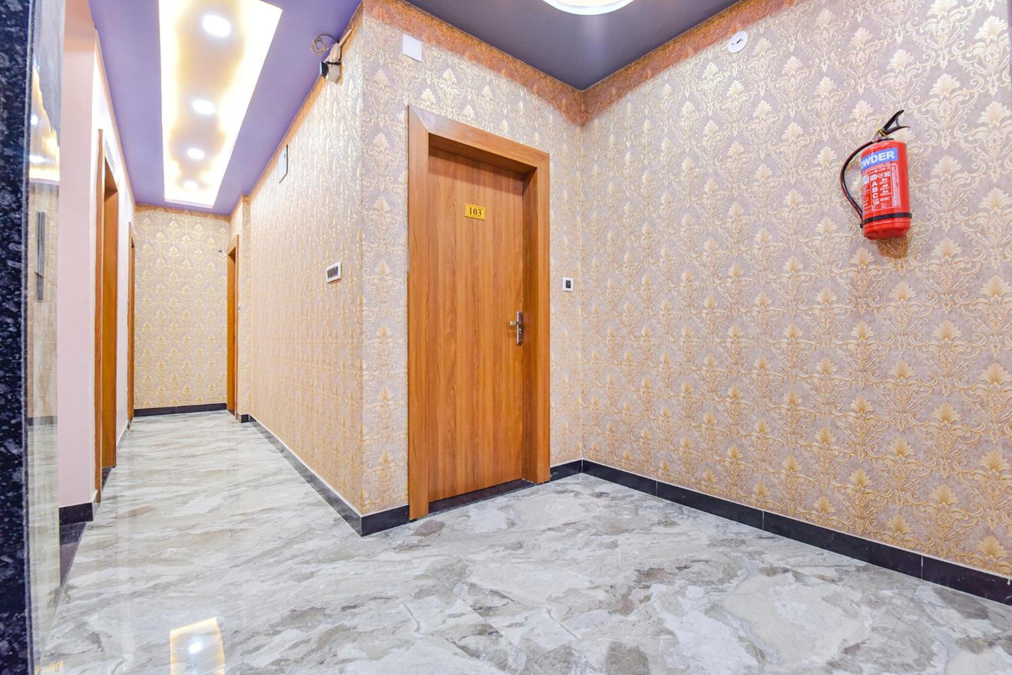 Fabhotel The Castle Inn Udaipur Bagian luar foto